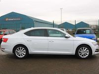 Used Skoda Superb SE Technology 214 HP (157 kW) 2022 White Hatchback