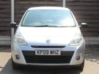 Used Renault Clio Extreme 75 HP (55 kW) 2009 Silver Hatchback