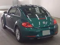 Used VW Beetle Design 105 HP (77 kW) 2018 Green Hatchback