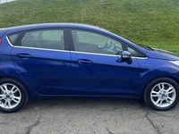 Used Ford Fiesta Zetec 75 HP (55 kW) 2015 Blue Hatchback