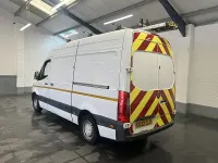 Used Mercedes Sprinter Progressive 150 HP (110 kW) 2022 White Van
