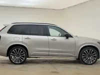 Usado Volvo XC90 Ultra 455 HP (334 kW) 2025 Prateado SUV