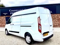 Begagnad Ford Transit Custom Trend 130 HK (95 kW) 2023 Vit Van