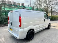 Używany Renault Trafic 115 KM (84 kW) 2012 Srebrny Minivan