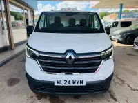 Begagnad Renault Trafic 2024 Vit Minibuss