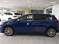 Used Toyota Auris 136 HP (100 kW) 2018 Blue Hatchback