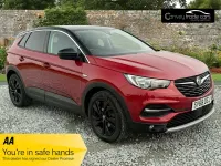 Used Vauxhall Grandland X Sport 130 HP (95 kW) 2018 Red SUV