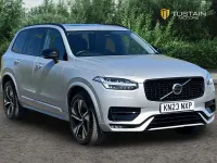 Begagnad Volvo XC90 Plus 235 HK (172 kW) 2023 Silver SUV