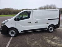 Used Vauxhall Vivaro S 95 HP (69 kW) 2017 White MPV