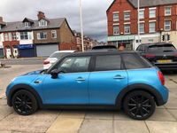 Usado Mini Cooper Hatch 2016 Azul Utilitario
