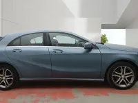 Used Mercedes A180 109 HP (80 kW) 2013 Blue Hatchback