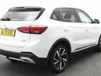 New MG ZS Trophy 196 HP (144 kW) 2025 White SUV