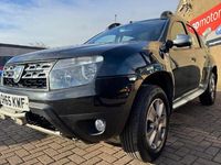 Used Dacia Duster Lauréate 110 HP (80 kW) 2015 Black SUV