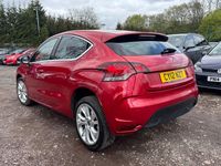Usado Citroën DS4 115 CV (84 kW) 2012 Rojo Utilitario
