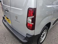 Used Peugeot Partner Premium 102 HP (75 kW) 2023 Grey MPV