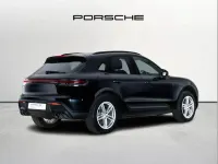 Used Porsche Macan 261 HP (191 kW) 2025 Black SUV