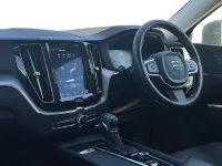 Second-hand Volvo XC60 Momentum 250 CP (183 kW) 2019 Gri SUV