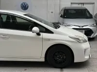 Used Toyota Prius 70 HP (51 kW) 2026 White Hatchback