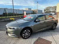 Second-hand Vauxhall Insignia Design Edition 2018 Gri Hatchback