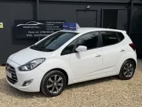 Used Hyundai ix20 SE 90 HP (66 kW) 2017 White Hatchback