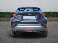 Używany Toyota C-HR 2023 Czarny SUV