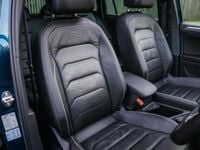 Used VW Tiguan R-line 200 HP (147 kW) 2021 Blue SUV