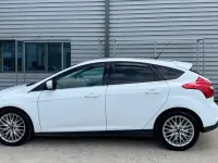 Używany Ford Focus Zetec 2014 Biały Hatchback