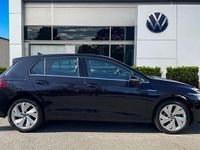 Begagnad VW Golf VIII Style 147 HK (108 kW) 2021 Svart Halvkombi