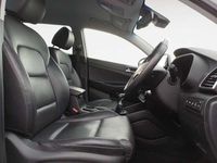 Used Hyundai Tucson Premium 2019 White SUV