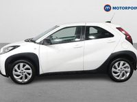 Used Toyota Aygo X PURE 2022 White SUV