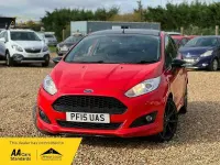 Used Ford Fiesta Zetec 2015 Red Hatchback