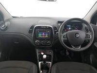 Usado Renault Captur Iconic 90 HP (66 kW) 2019 Bege SUV