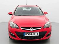 Used Vauxhall Astra Design Edition 2015 Red Estate