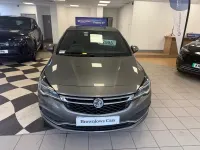 Gebraucht Vauxhall Astra SRi 150 PS (110 kW) 2018 Grau Kleinwagen