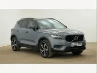 Usado Volvo XC40 R-Design 161 CV (118 kW) 2022 Gris SUV