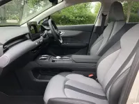 New MG MG4 EV 77 kW (105 HP) 2026 Silver Hatchback