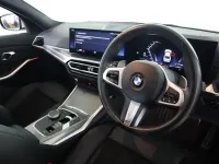 Używany BMW 320 M Sport 2024 Biały Sedan/Limuzyna