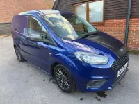 Used Ford Transit Sport 100 HP (73 kW) 2018 Blue Van