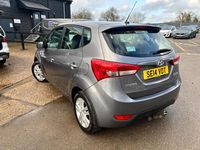 Used Hyundai ix20 Active 90 HP (66 kW) 2014 Grey Hatchback
