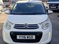 Begagnad Citroën C1 Flair 2016 Vit Halvkombi