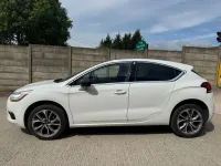 Used Citroën DS4 2015 White Hatchback