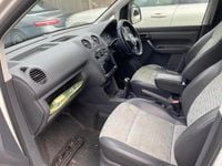 Used VW Caddy Maxi 102 HP (75 kW) 2013 White MPV