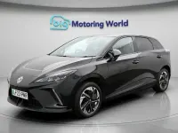 Begagnad MG MG4 EV Trophy 150 kW (204 HK) 2025 Halvkombi