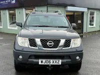 Begagnad Nissan Navara 174 HK (127 kW) 2006 Grå Pickup