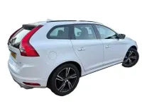 Używany Volvo XC60 R-Design 190 KM (139 kW) 2017 Biały SUV