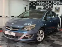 Używany Vauxhall Astra SRi 115 KM (84 kW) 2012 Niebieski Hatchback