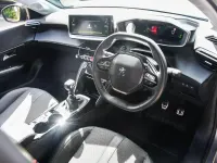 Begagnad Peugeot 208 Allure+ 99 HK (72 kW) 2022 Grå Halvkombi