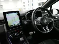 Used Renault Clio Engineered 145 HP (106 kW) 2023 White Hatchback