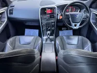 Used Volvo XC60 R-Design 190 HP (139 kW) 2017 Black SUV