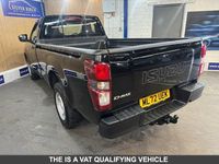 Used Isuzu Pick up 164 HP (120 kW) 2022 Black Pickup